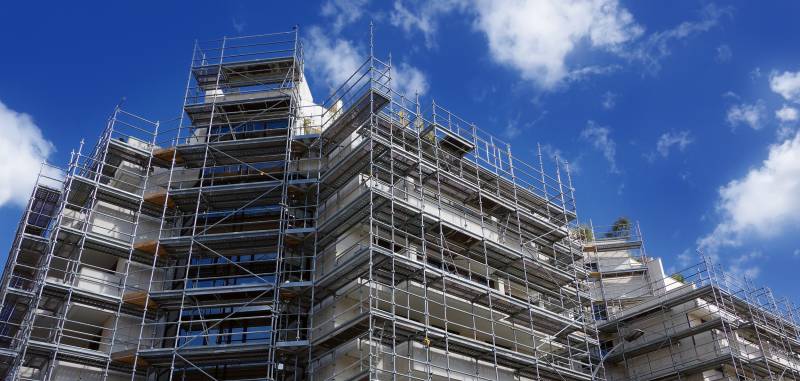 L'assurance décennale est-elle obligatoire pour une entreprise d'échafaudage ?