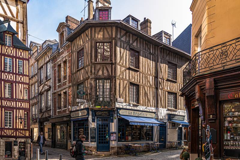 Sécuriser son patrimoine immobilier vacant à Rouen avec une assurance sur mesure